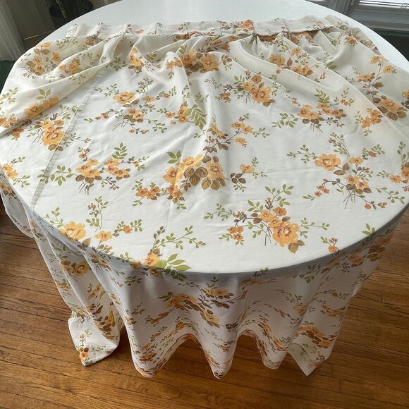 Vintage 80s curtain, yellow green floral bouquet, feminine decor, single panel - Picture 5 of 10